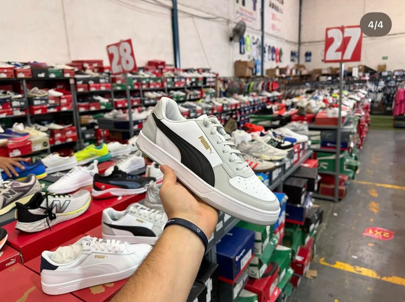 PUMA COURT CLASSIC WEISS/SCHWARZ